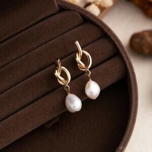 Luxury Pearl Jewelry Set Knot Pearl Drop Earrings Baroque Pearl Necklace,